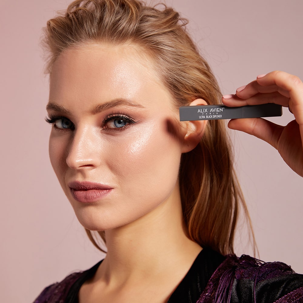 Alix Avien ultra black dipliner 5 ml Alix Avien ultra black dipliner 5 ml
